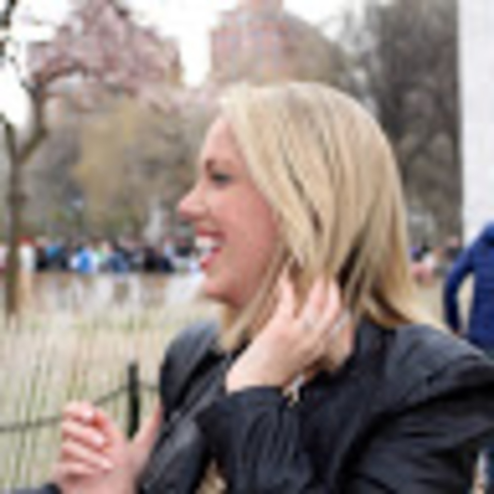 Meet your Posher, Amanda perring